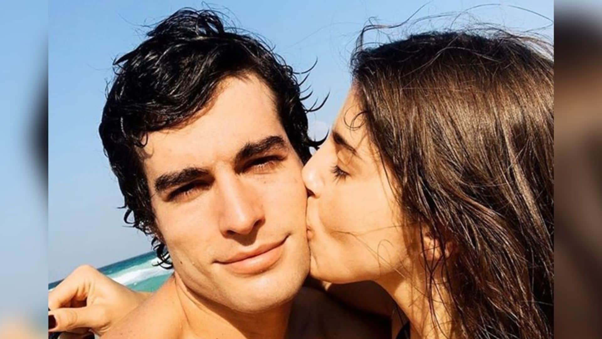 Michelle Renaud y Danilo Carrera disfrutan de una romántica noche de fiesta