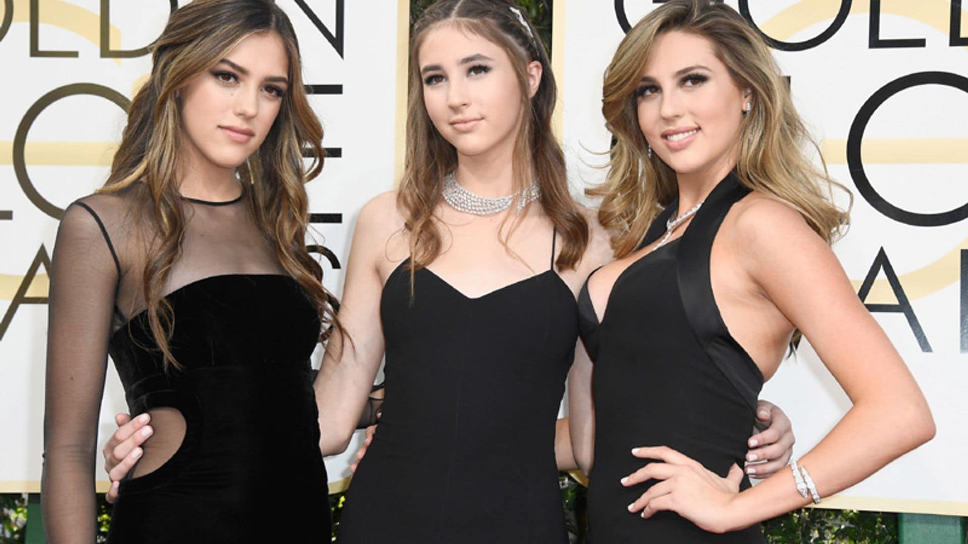 Las hijas de Sylvester Stallone le 'robaron' a su padre el número de Liam Hemsworth, ¿qué pensará Miley?