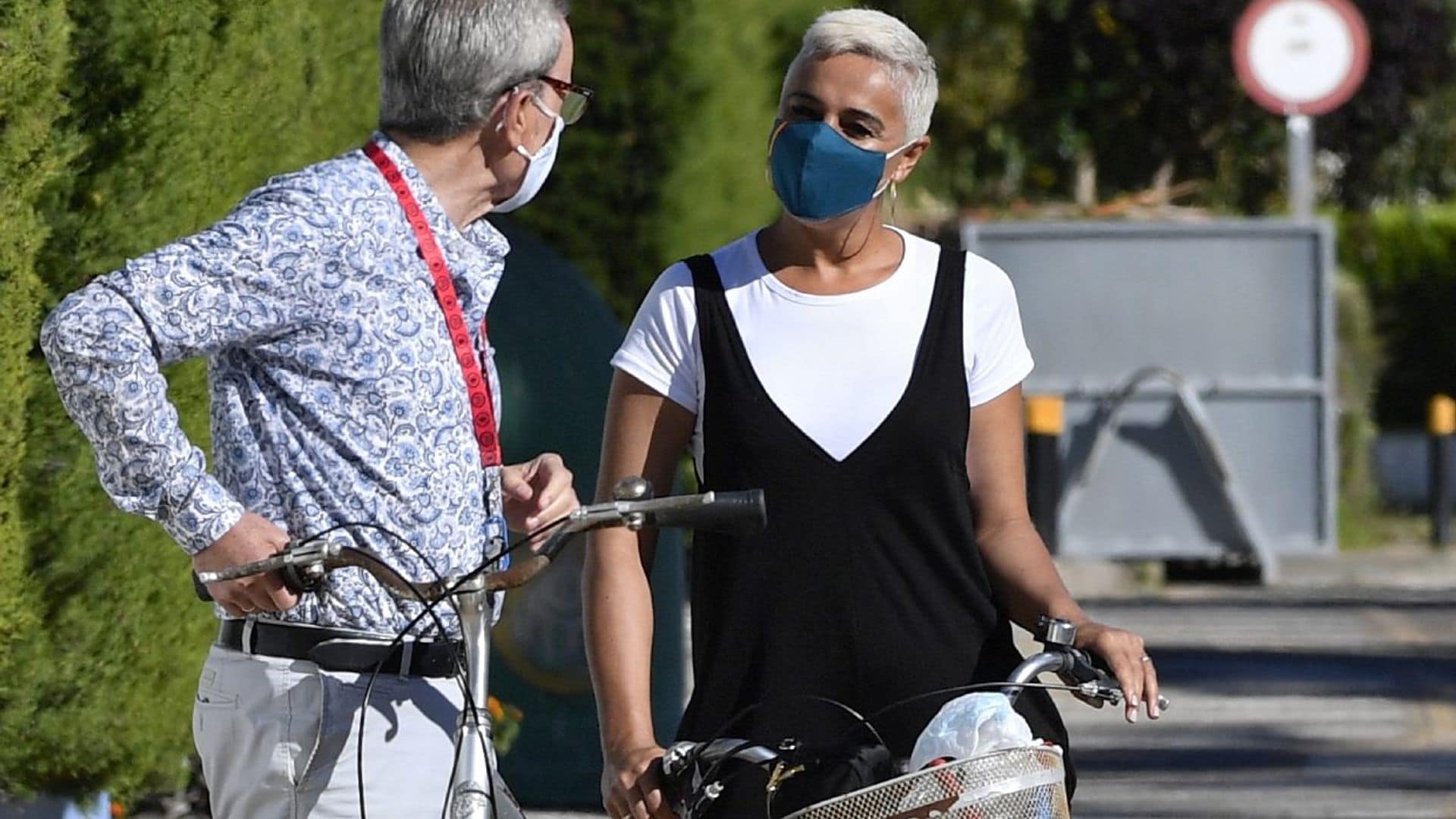 Ana María Aldón y José Ortega Cano recuperan el tiempo perdido con un romántico paseo en bicicleta