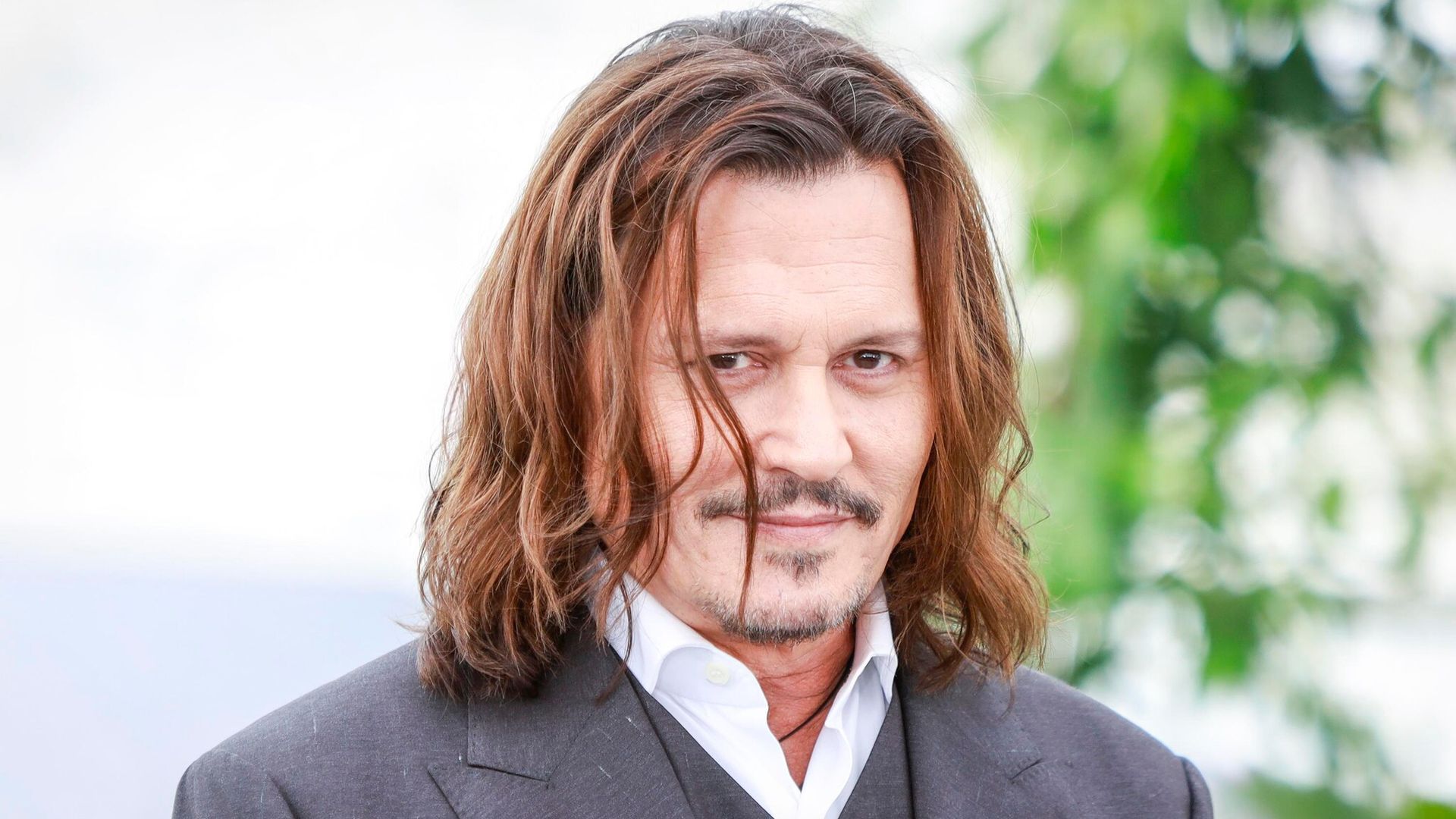Cancelan concierto Johnny Depp en Budapest, ¿qué se sabe sobre la salud del actor?