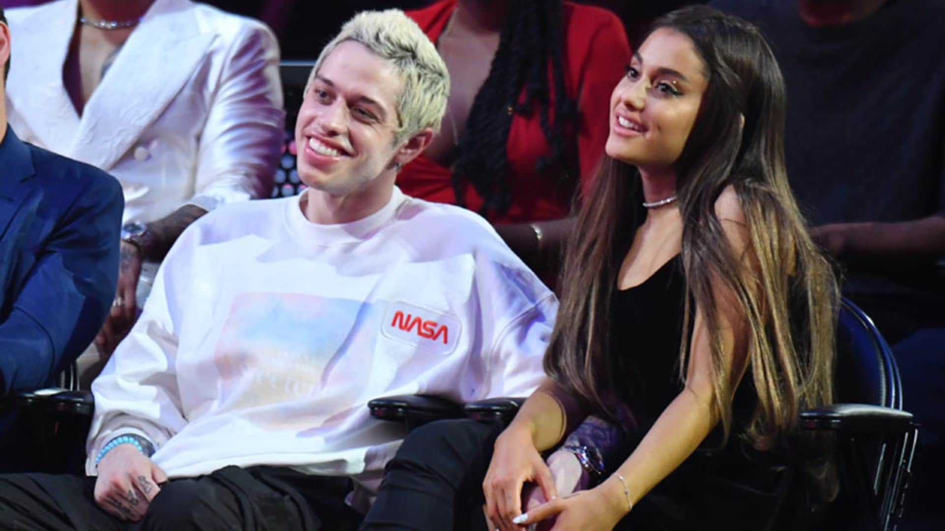 Ariana Grande y Pete Davidson rompen cuatro meses después de anunciar su compromiso