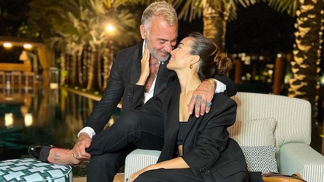 gianluca vacchi y sharon fonseca