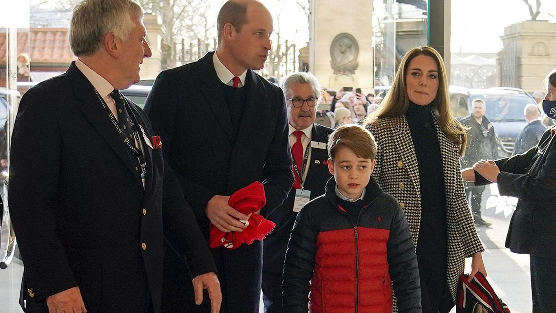 El príncipe George sigue los pasos para ser el perfecto heredero de los duques de Cambridge