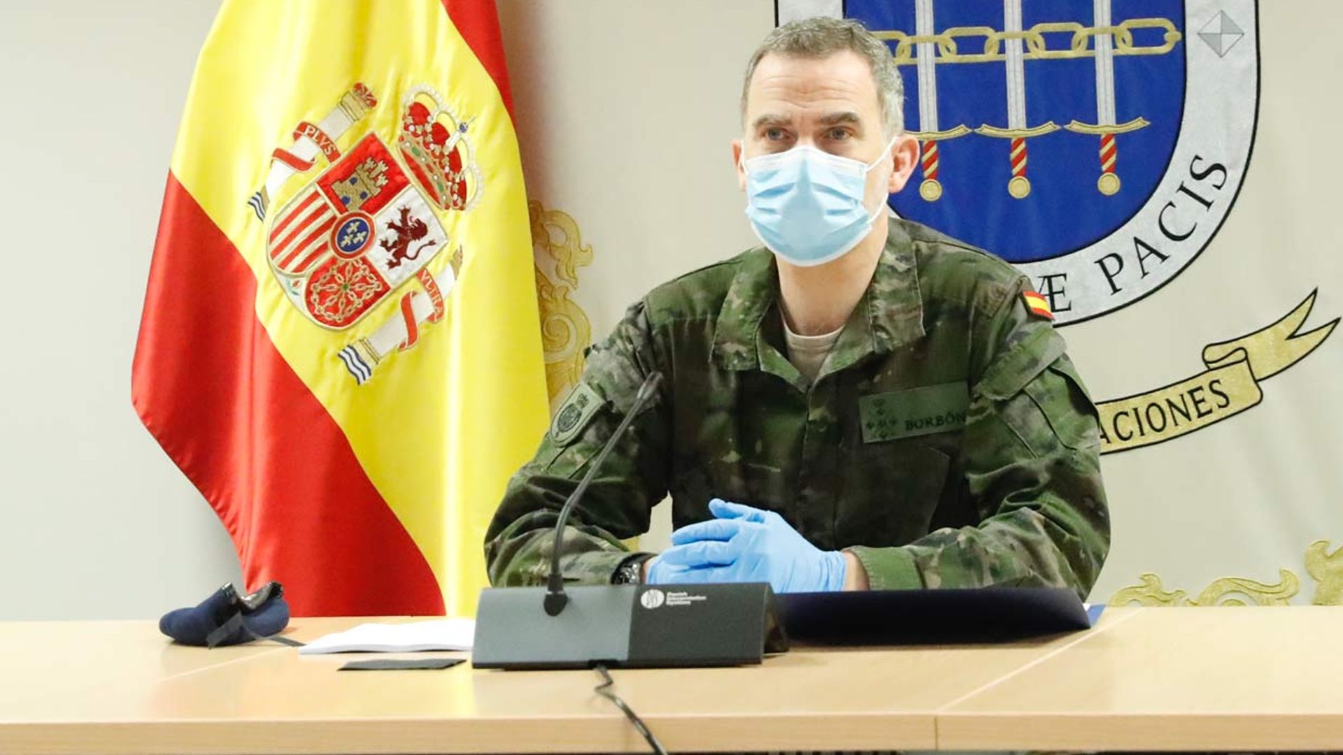 El Rey visita el mando de operaciones mientras la Reina continúa con el trabajo desde Zarzuela