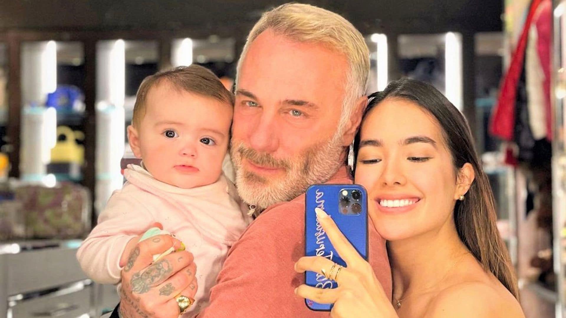 El tierno vídeo de Gianluca Vacchi cantándole 'Bella y bestia’ a su bebita, mientras cae rendida de sueño