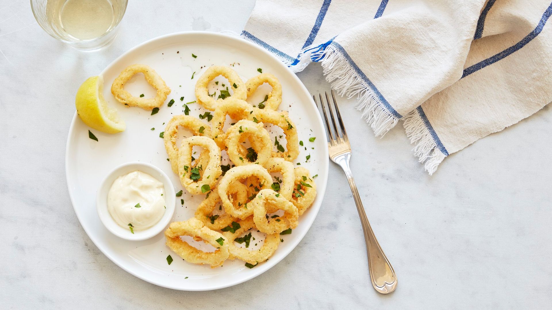 Calamares a la romana tiernos y jugosos