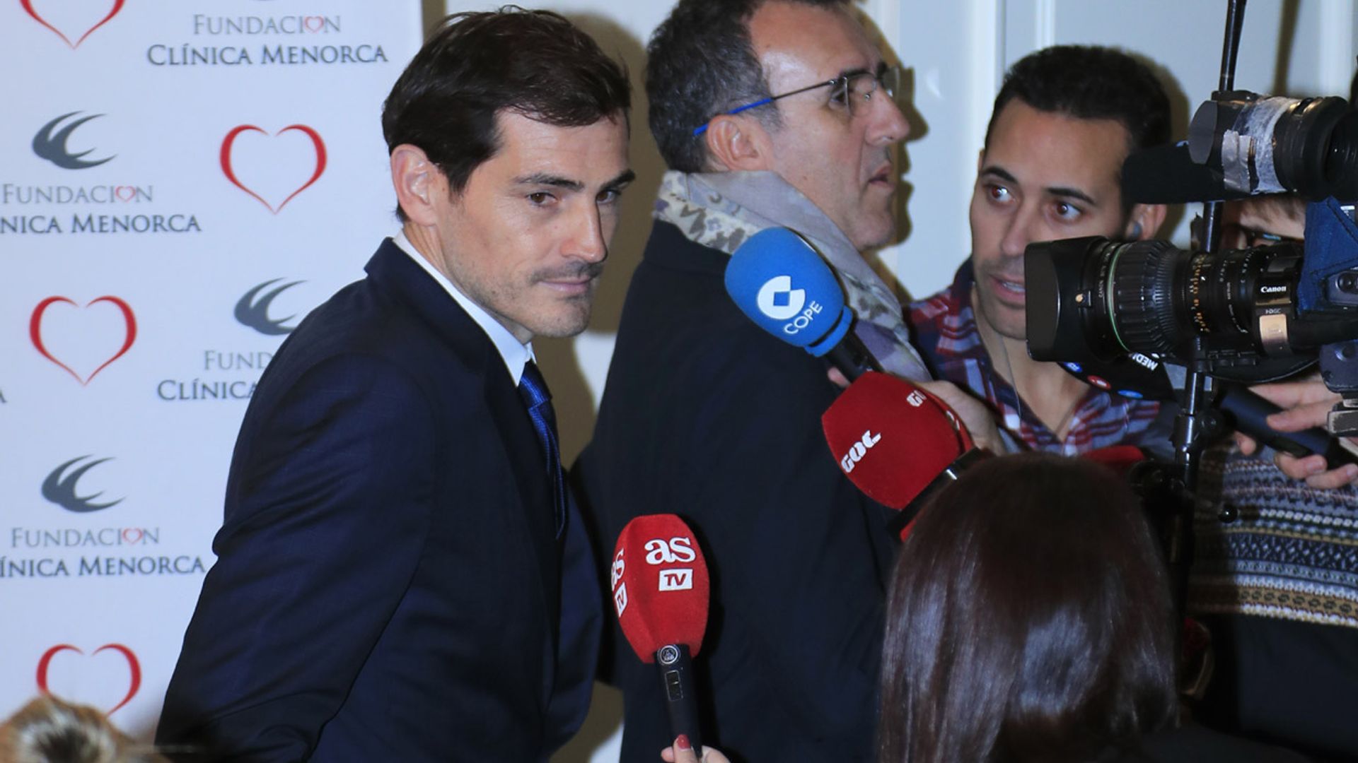 El plan de Sara Carbonero en Oporto mientras Iker Casillas asiste a una gala contra el cáncer en Madrid