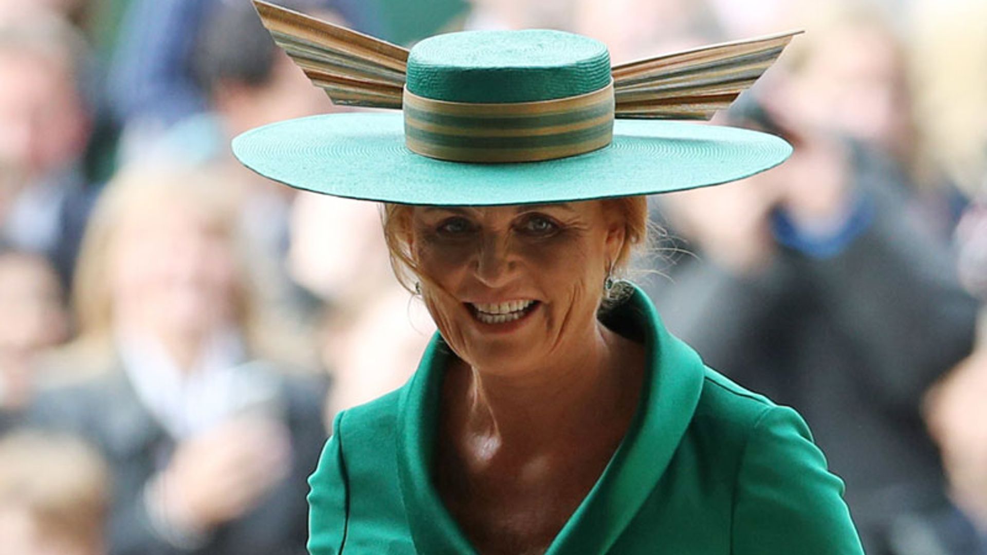 Sarah Ferguson revela los detalles de su segundo vestido en la boda de su hija