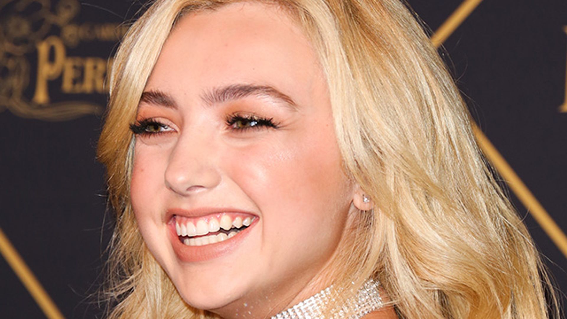 ¡Presume de ‘pestañazas’ como Peyton List!