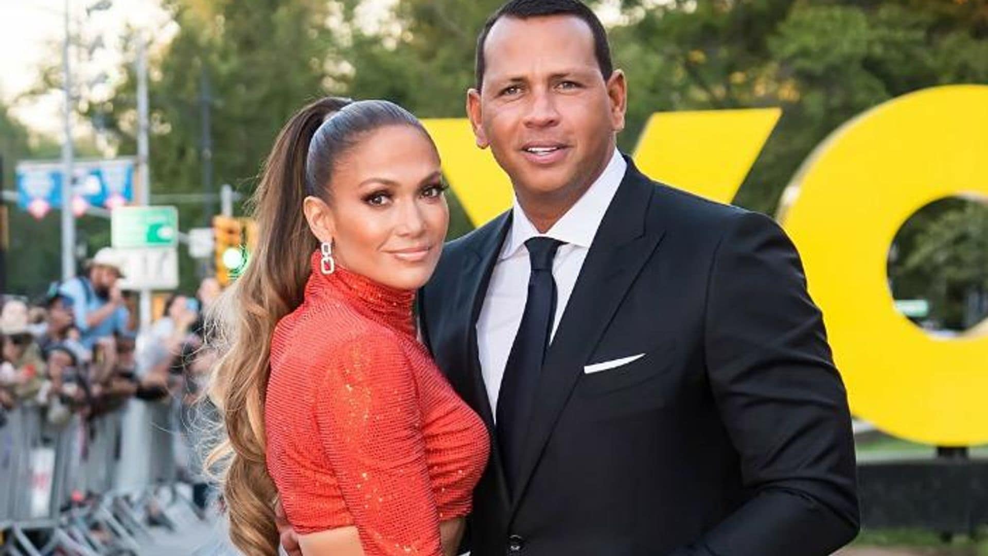 Jennifer Lopez y Alex Rodriguez podrían invitar a sus exparejas a su boda