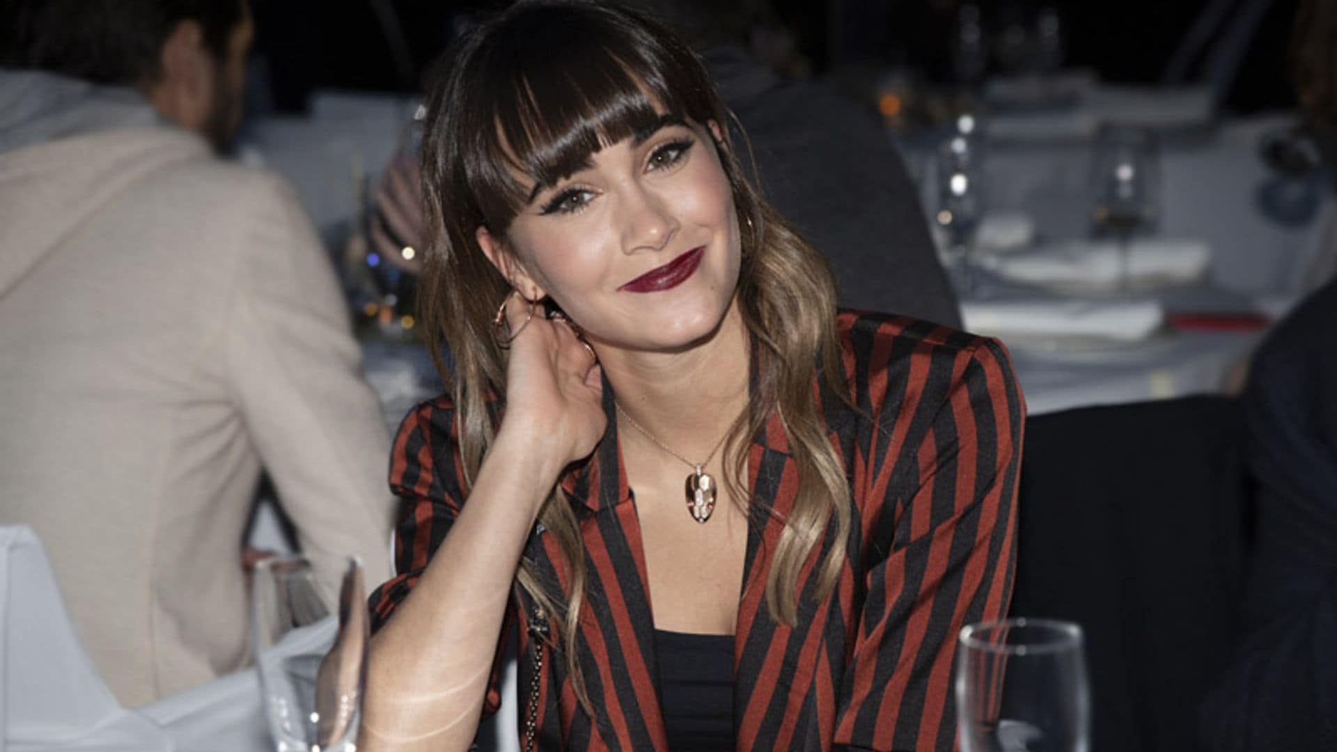 Hay vida más allá del labial rojo: Aitana propone la alternativa perfecta para Navidad