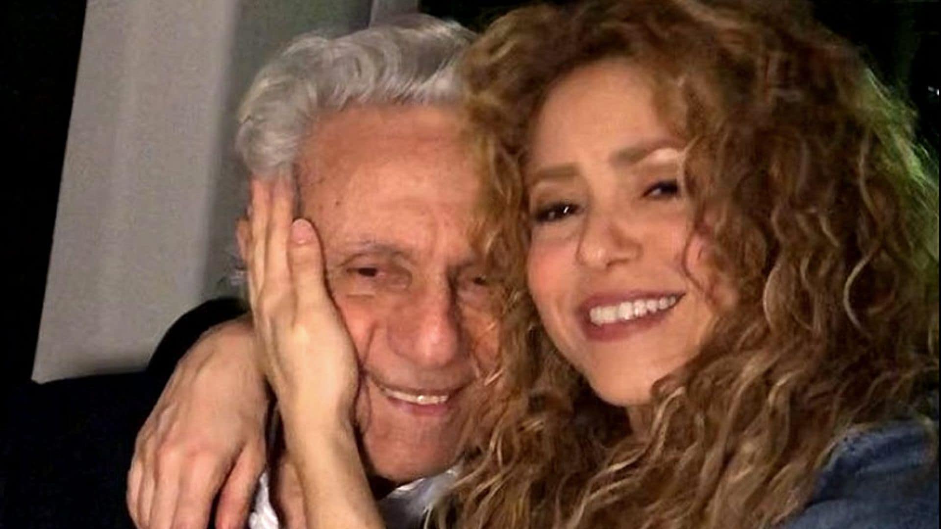 La emotiva sorpresa de Shakira a su padre en medio de un concierto