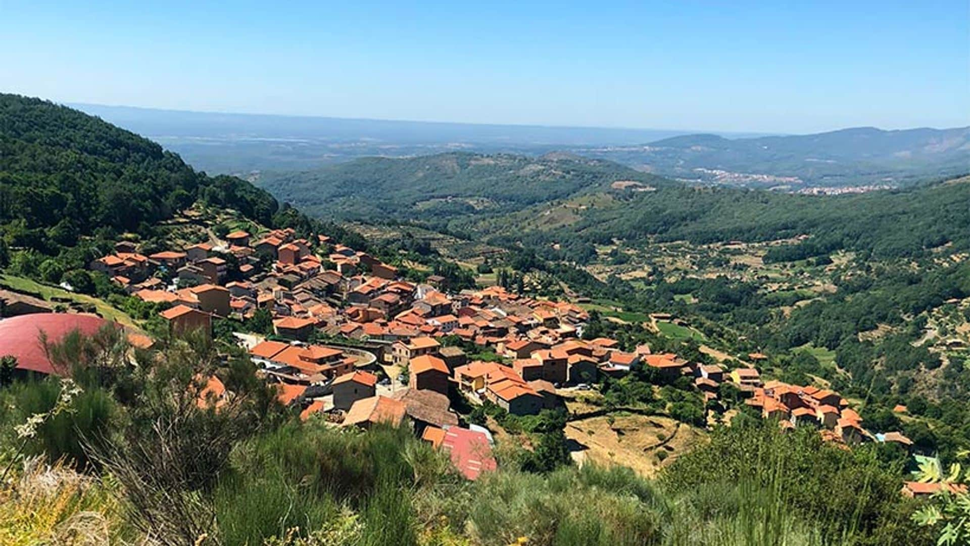 Guijo de Santa Bárbara, la autenticidad y magia de La Vera retratada en un pueblo