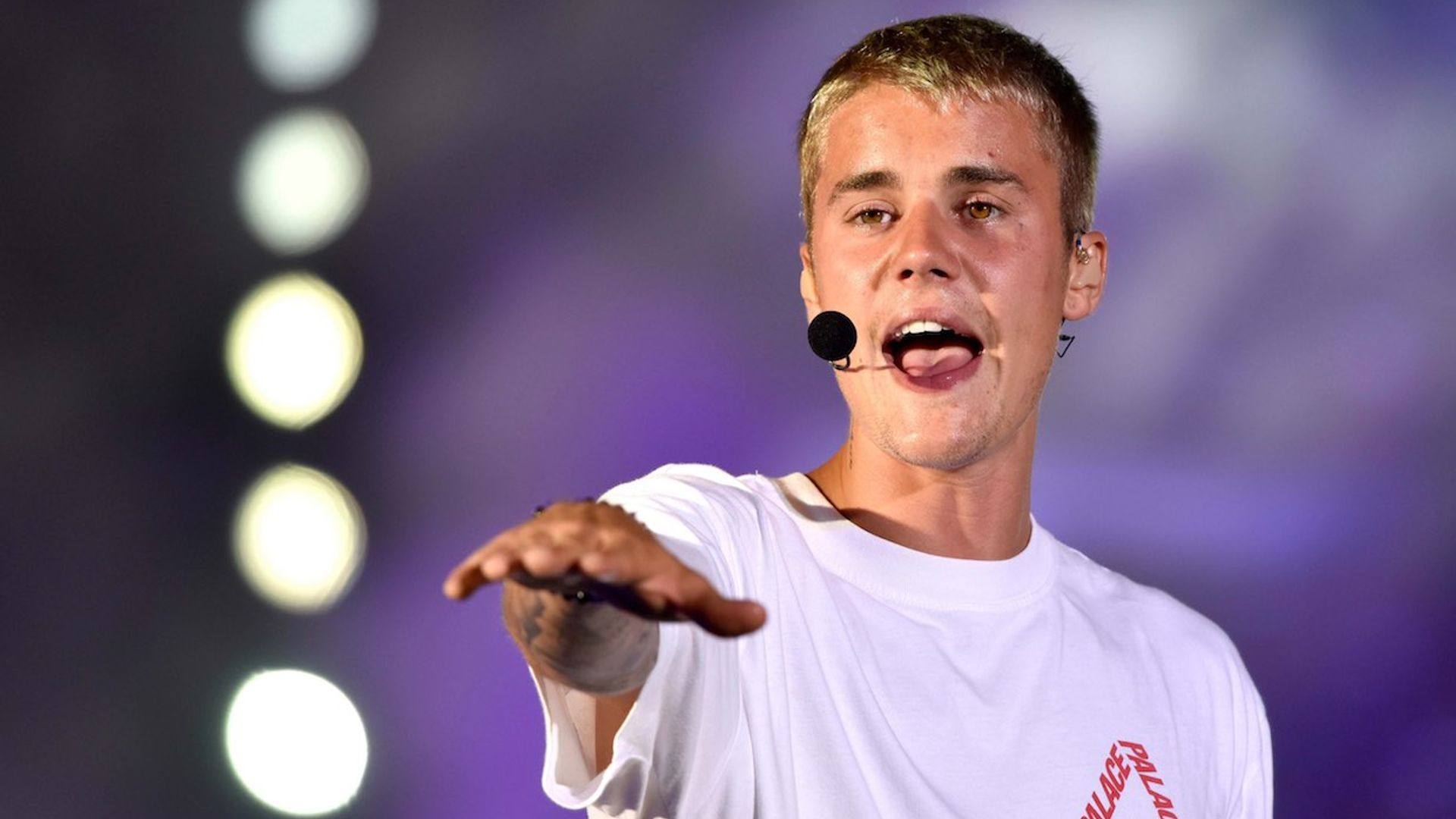 Justin Bieber promete nuevo álbum antes de Navidad si sus seguidores cumplen con una condición