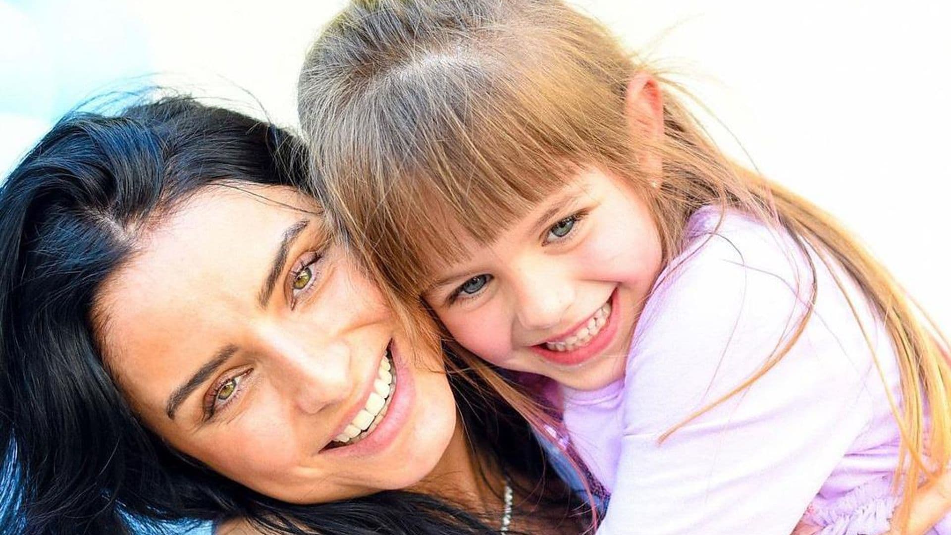 Aislinn Derbez aclara por qué su hija no participó en el reality de la familia