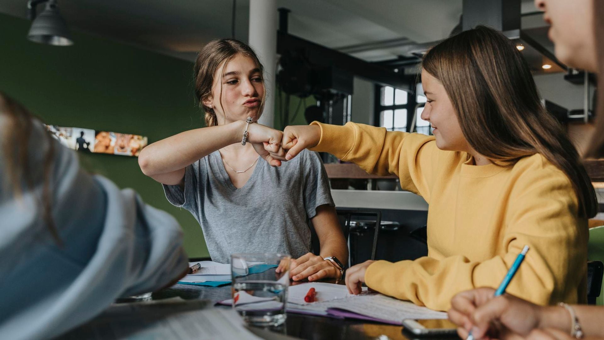 Cómo ayudar a los adolescentes a desarrollar habilidades de liderazgo