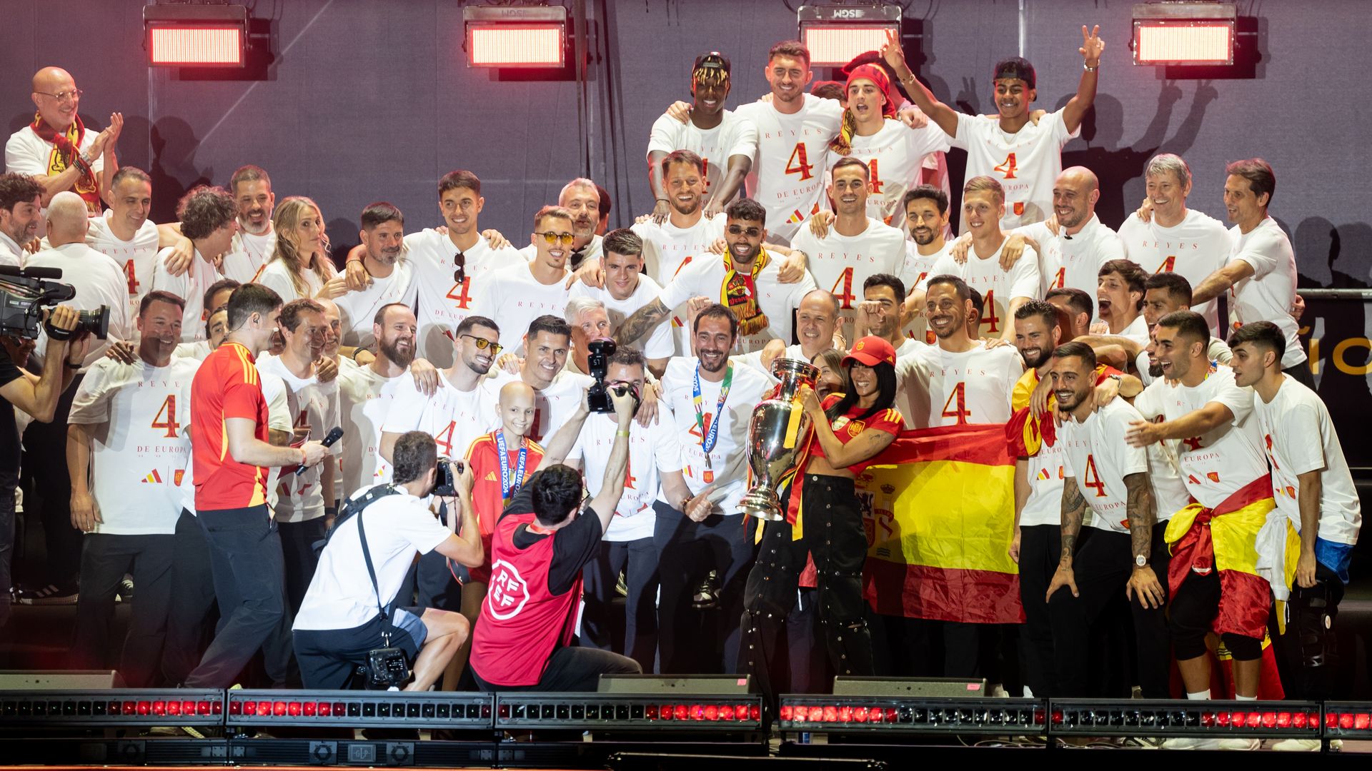 Los mejores momentos de la celebración de la Eurocopa por las calles de Madrid