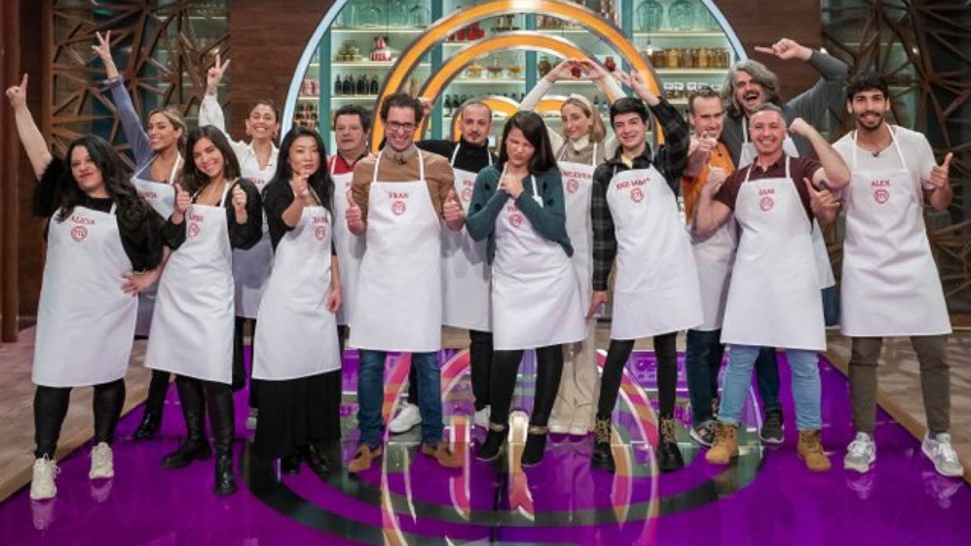 Un jugador de póker, una Guardia Civil y un benjamín de 18 años: conoce a todos los concursantes de 'MasterChef 9'