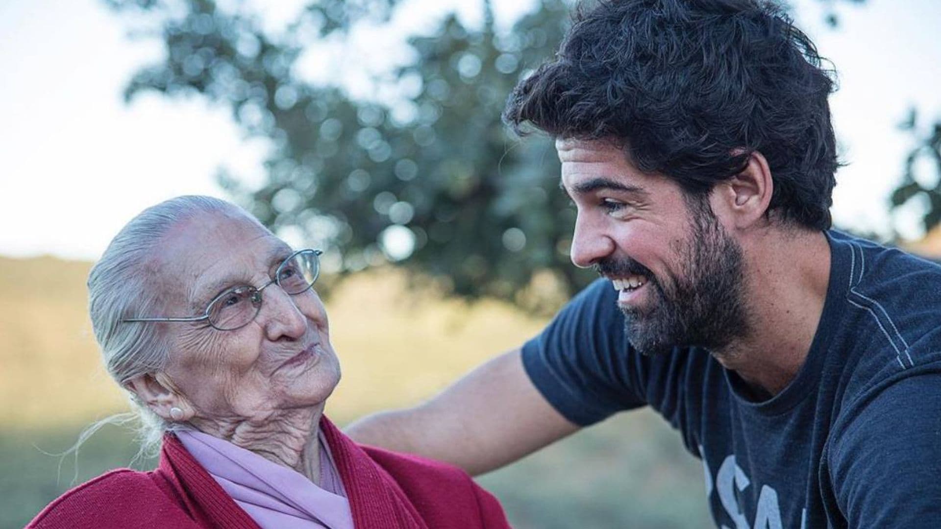 Miguel Ángel Muñoz recuerda a su querida 'Tata' un mes después de su fallecimiento