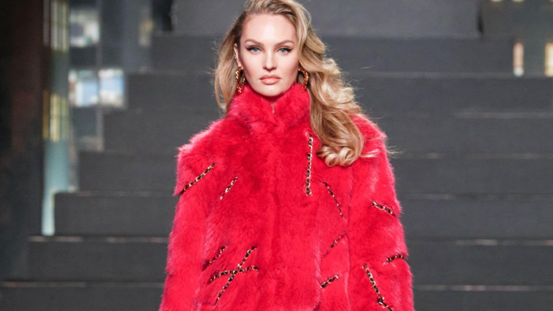 Moschino para H&M: El regreso de Candice Swanepoel y los detalles del desfile más esperado