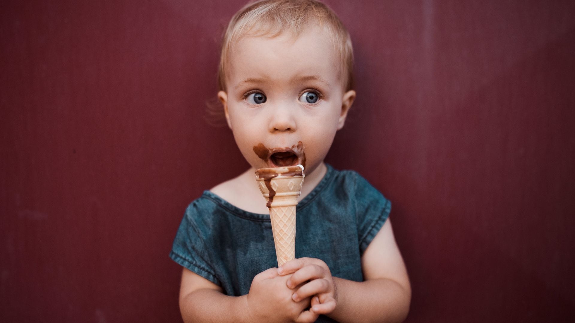 ¿A partir de qué edad puede tomar helados un bebé?