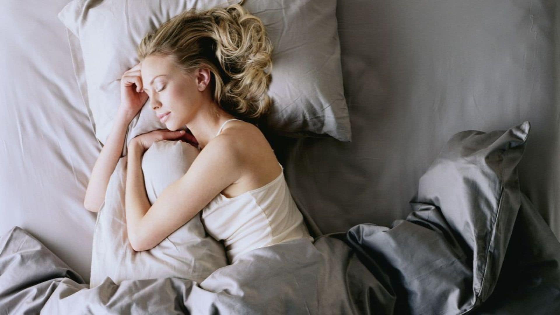 Mejora tu descanso y evita dolores con estas almohadas cervicales