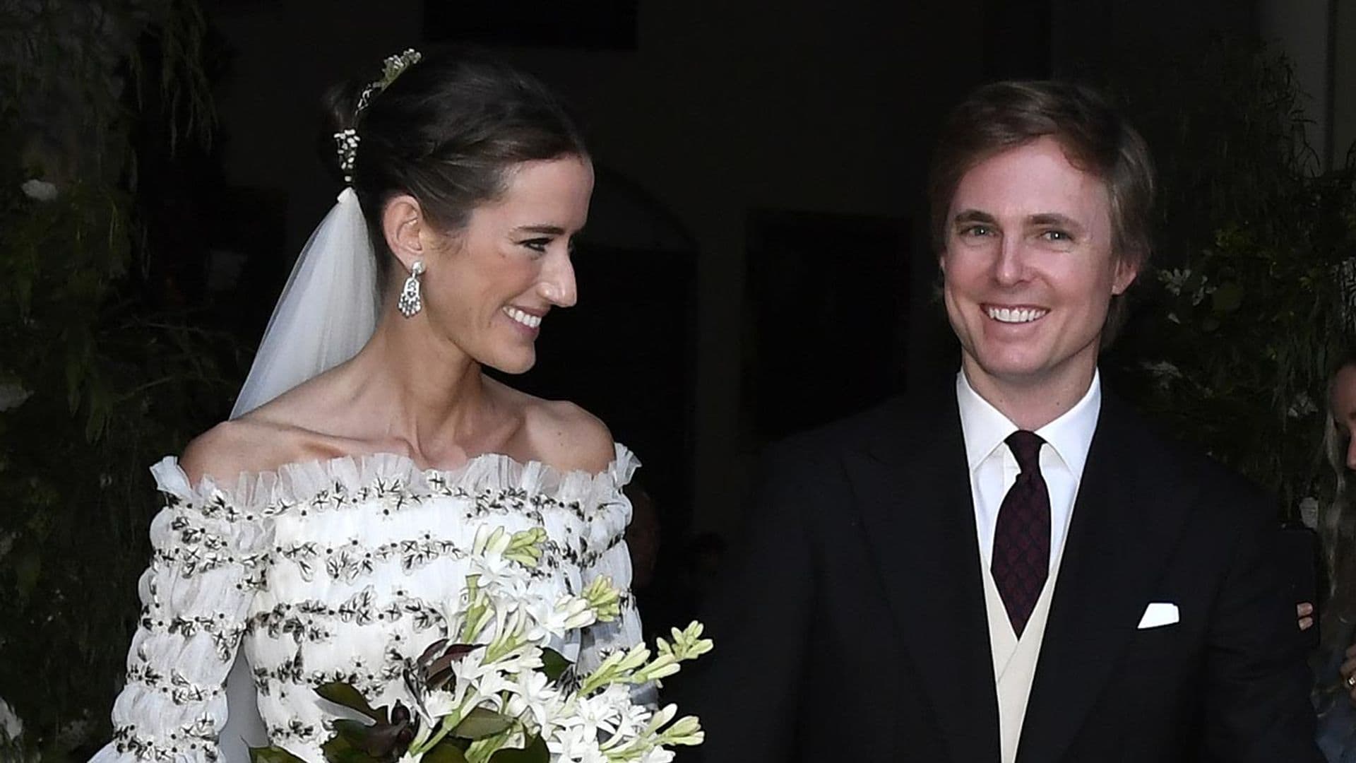 Antonio Sainz, sobrino de Blanca Suelves, reúne a su familia y amigos en su boda con Clara Andada-Vanderwilde