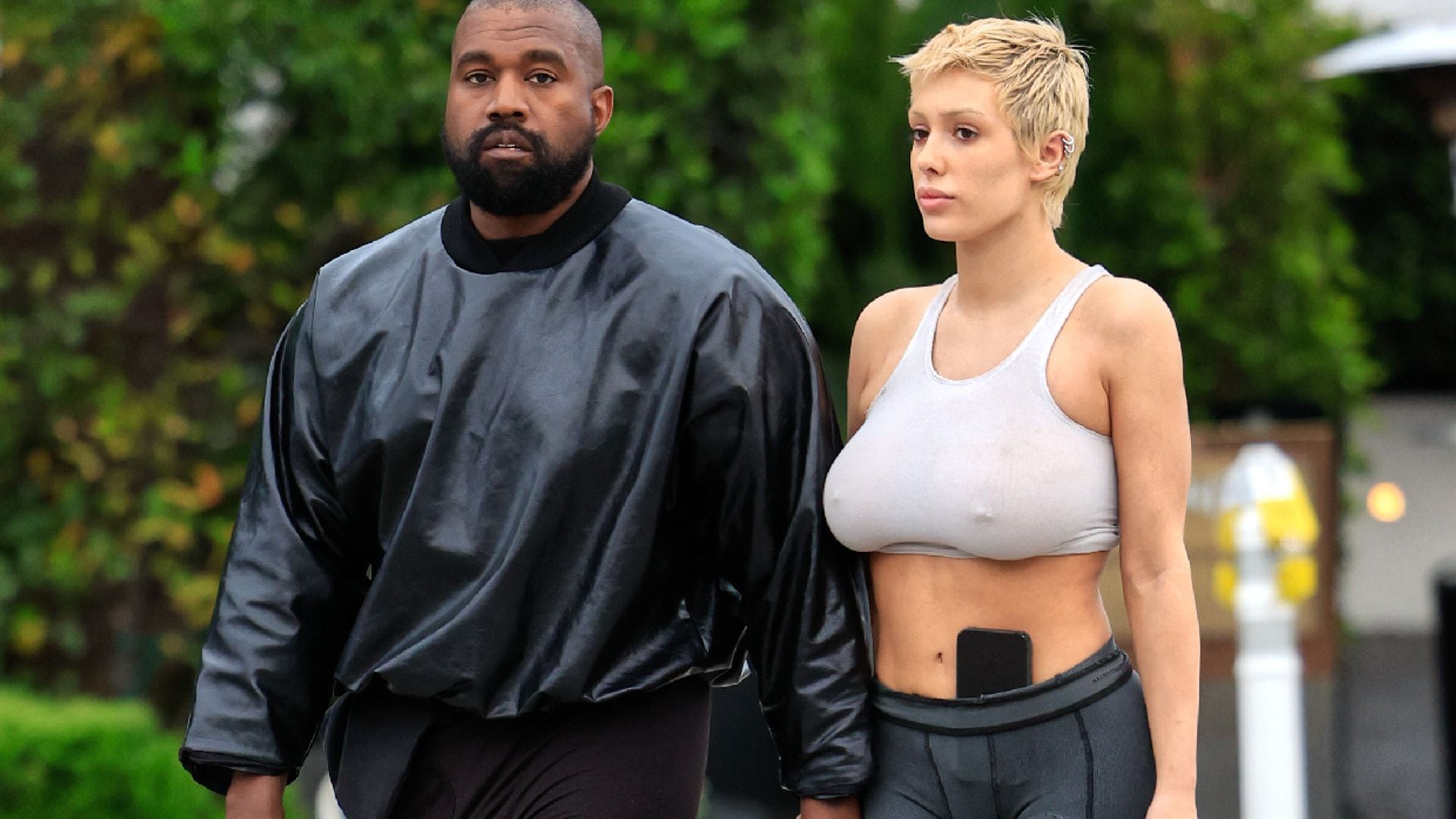 De su sensual estilo a la faceta familiar: los nexos que unen a Kim Kardashian y Bianca Censori, la nueva pareja de Kanye West