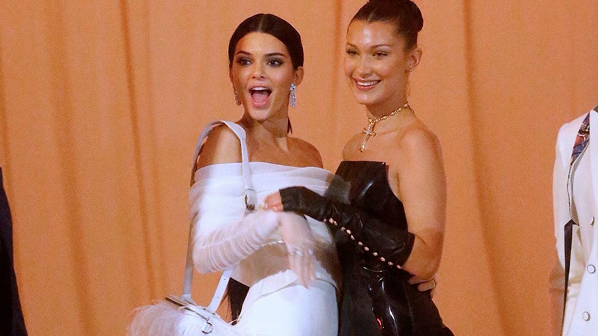 Kendall Jenner y Bella Hadid, duelo de 'selfies' sin maquillaje