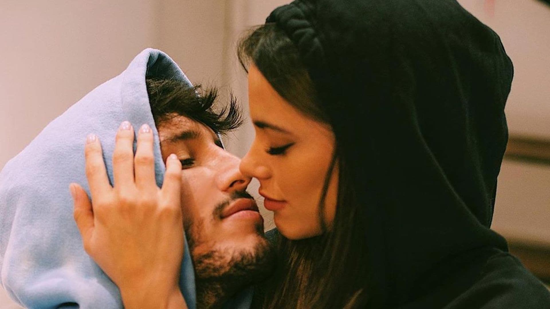 Tini Stoessel y Sebastián Yatra confirman su amor con estas fotografías