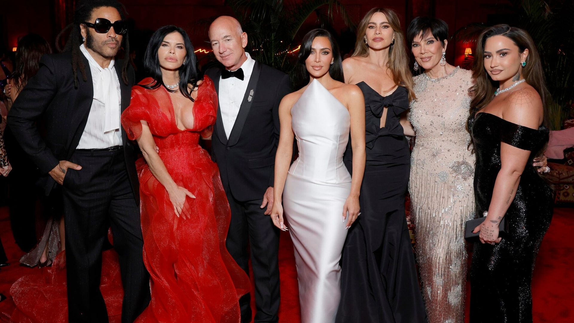 Sofía Vergara, Lauren Sánchez y Kim Kardashian en la foto más especial del ‘after-party’ del Oscar