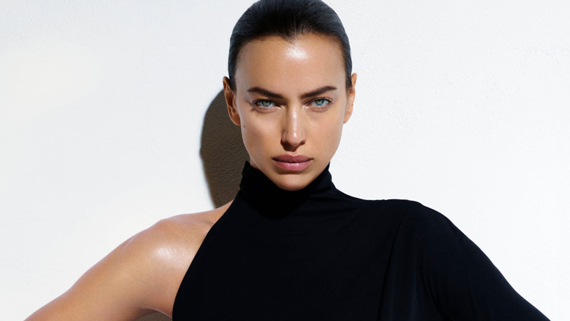 Zara lanza su colección de vestidos de fiesta más especial ¡con Irina Shayk!