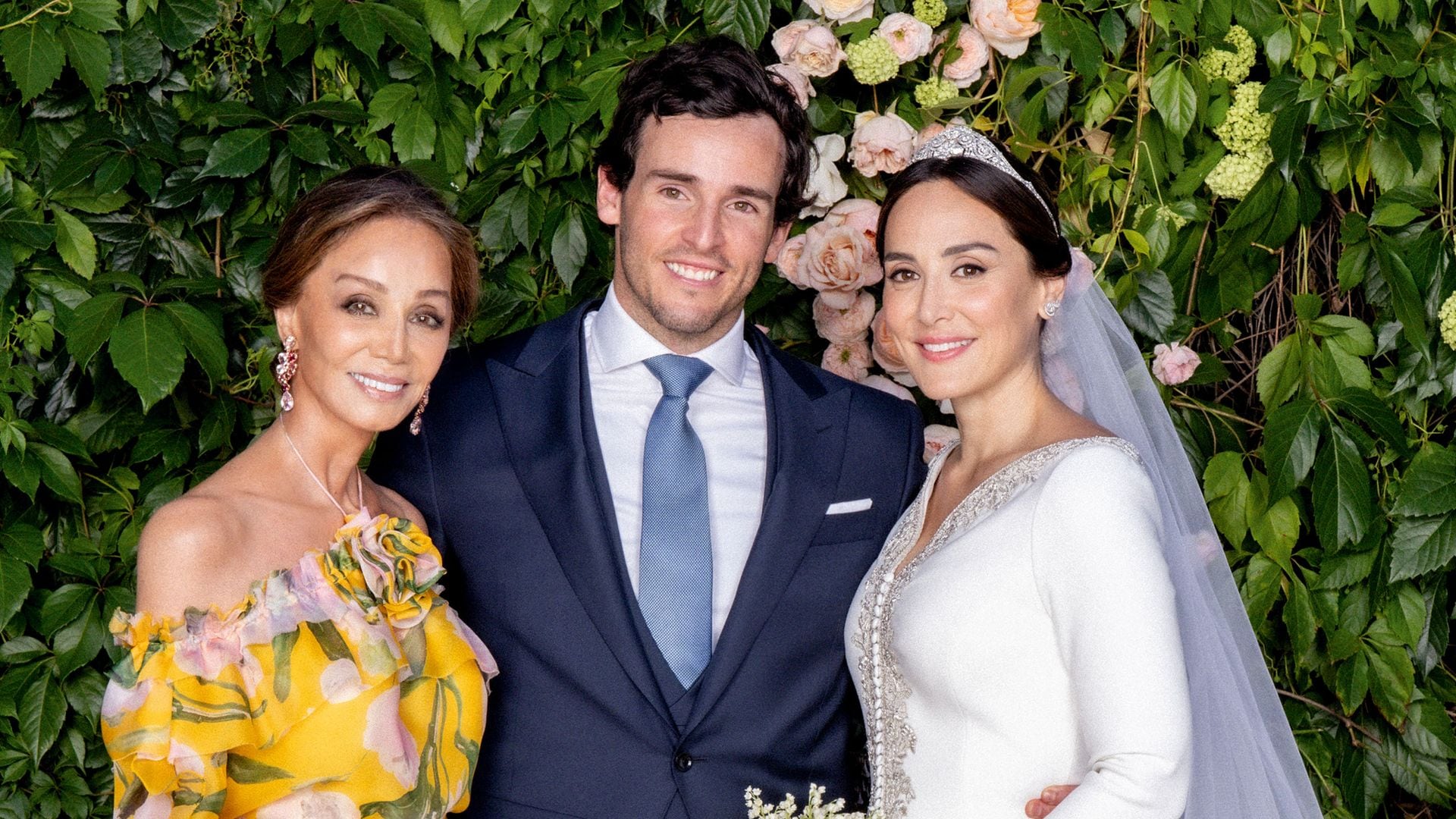 La emoción de Isabel Preysler en la boda de su hija Tamara