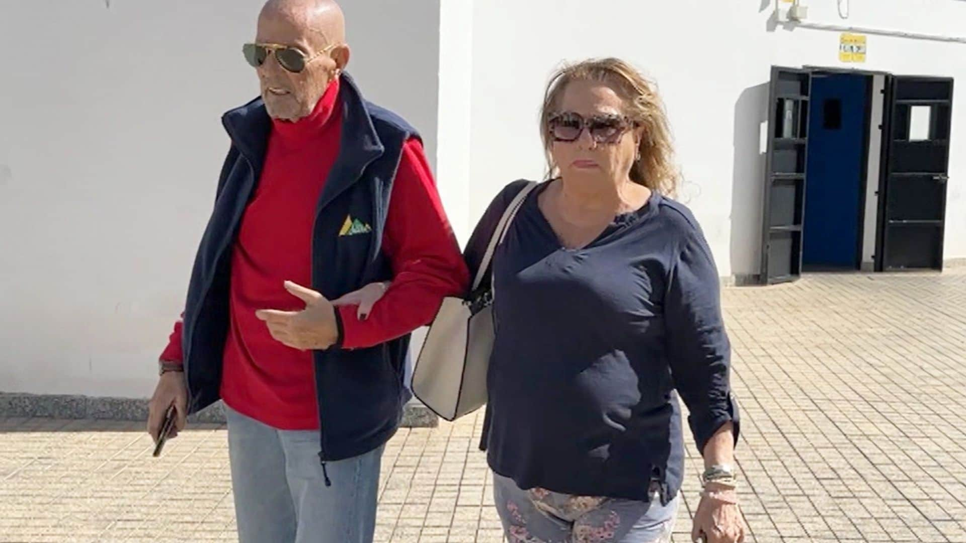 Maite Zaldívar y Julián Muñoz: sus primeras imágenes juntos en 20 años, en el momento más difícil para él