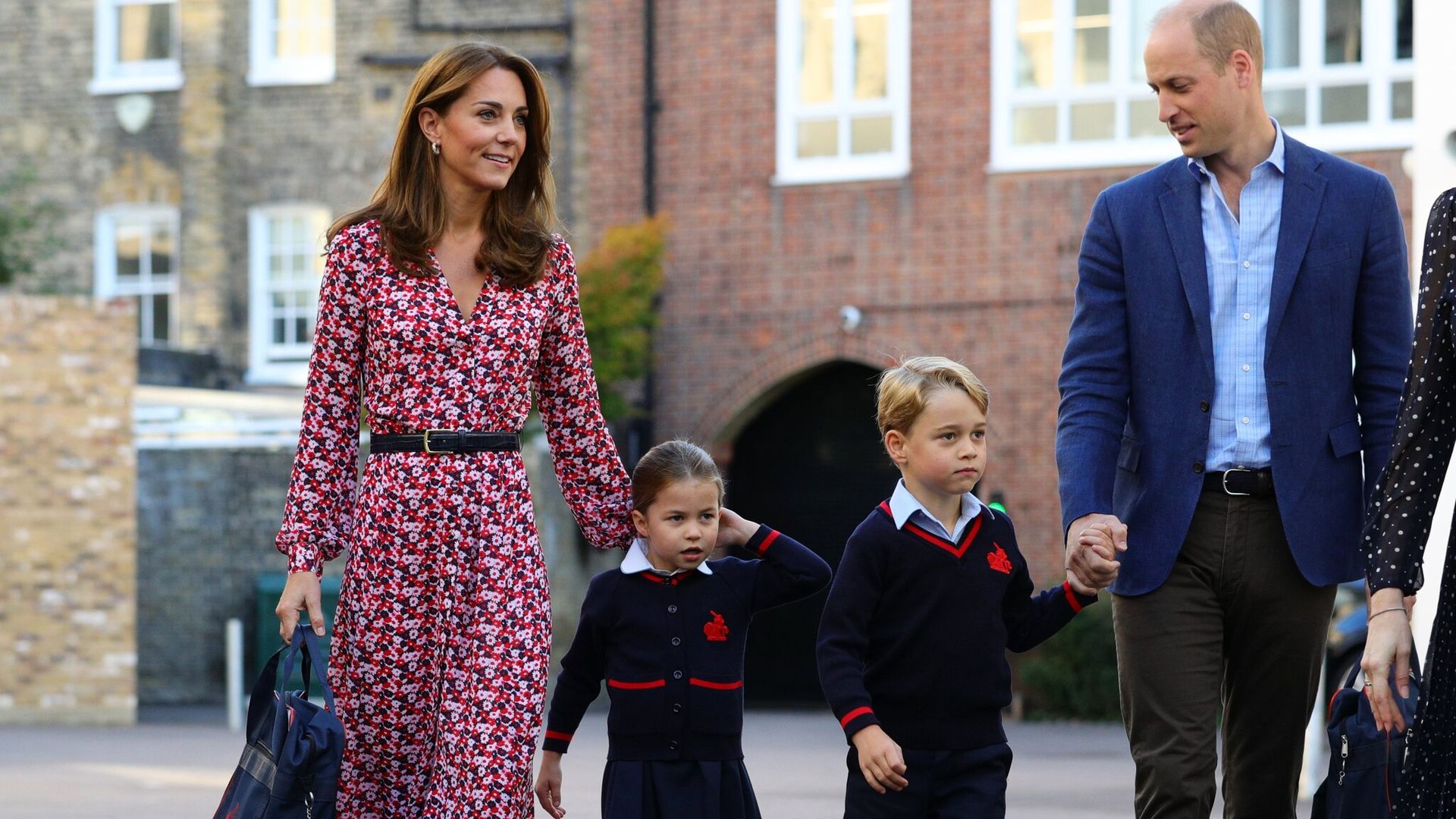 La razón por la que el príncipe George y la princesa Charlotte no regresarán a clases