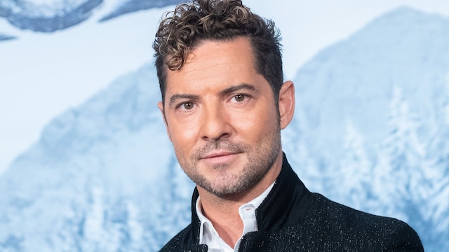 david bisbal attends 39 frozen 2 39 madrid photocall