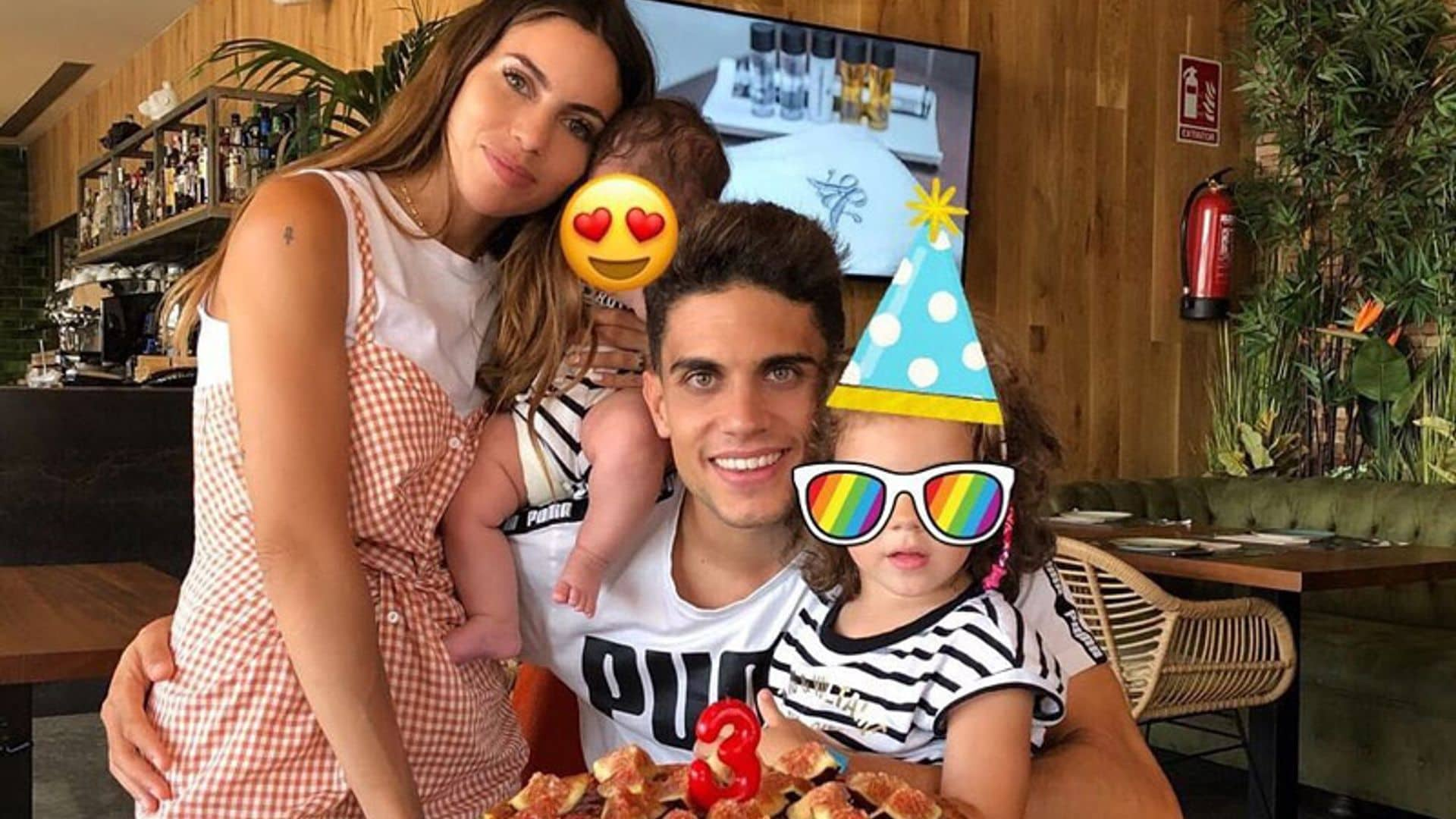 Así de felices han celebrado Melissa Jiménez y Marc Bartra el cumpleaños de su hija Gala