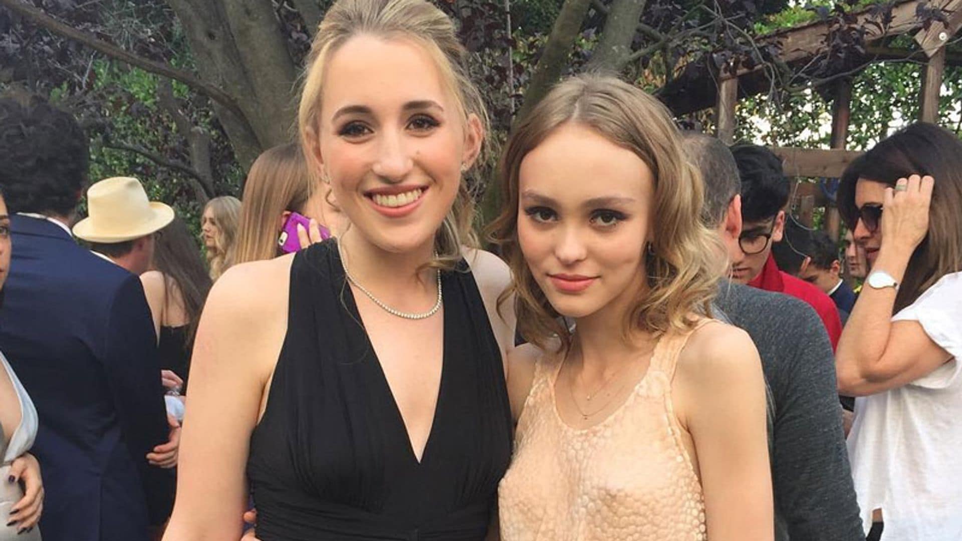 Lily-Rose Depp, la más 'chic' de su graduación