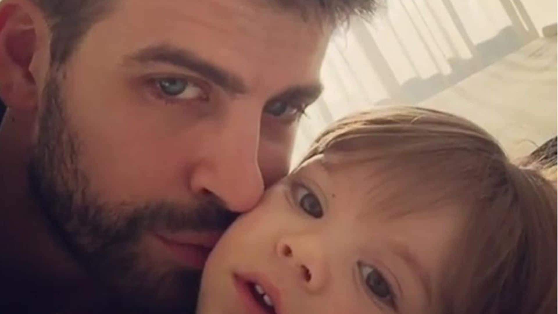 Las 'dos caras' de Piqué: de los mimos con su hijo Sasha a la broma 'pesada' con Shakira