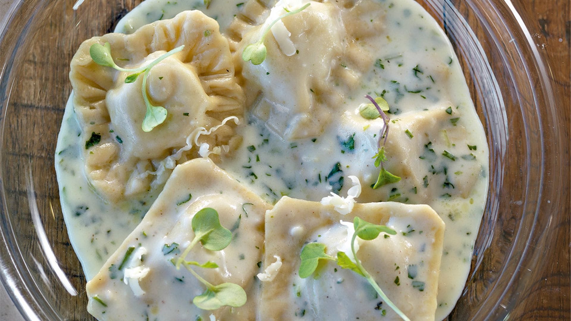 Raviolis de espinacas y ricotta