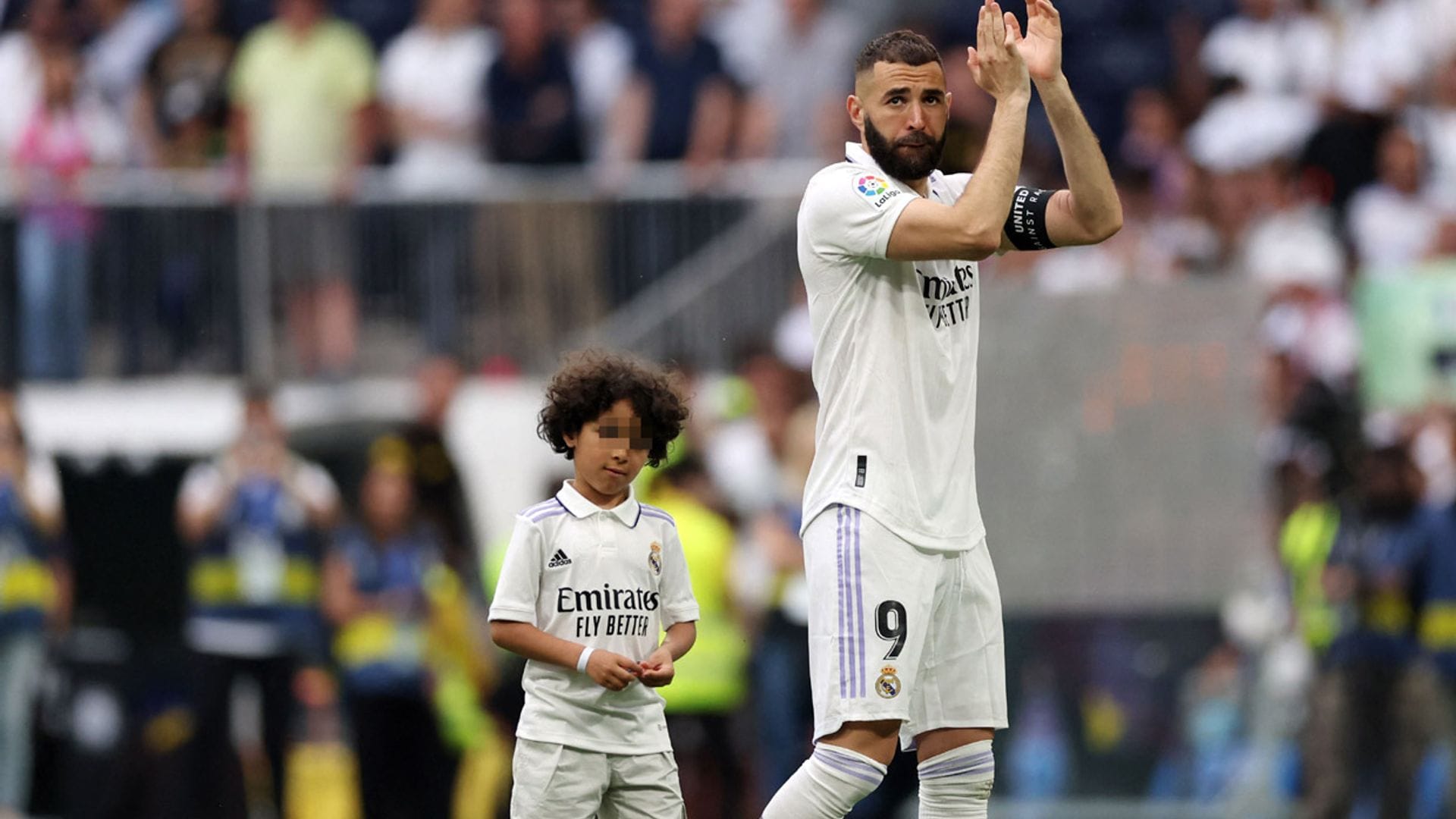 Karim Benzema, Leo Messi y Joaquín hacen cómplices a sus hijos de su 'despedidas' deportivas