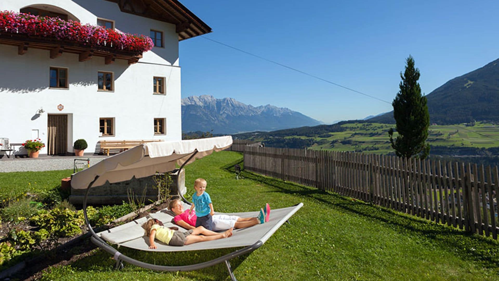 De granjeros en el Tirol, unas vacaciones de lo más originales en familia