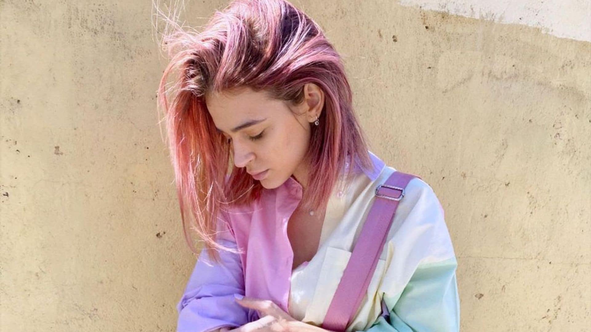 ¡Cambio de look! Laura Escanes abandona el pelo rosa por el color del verano