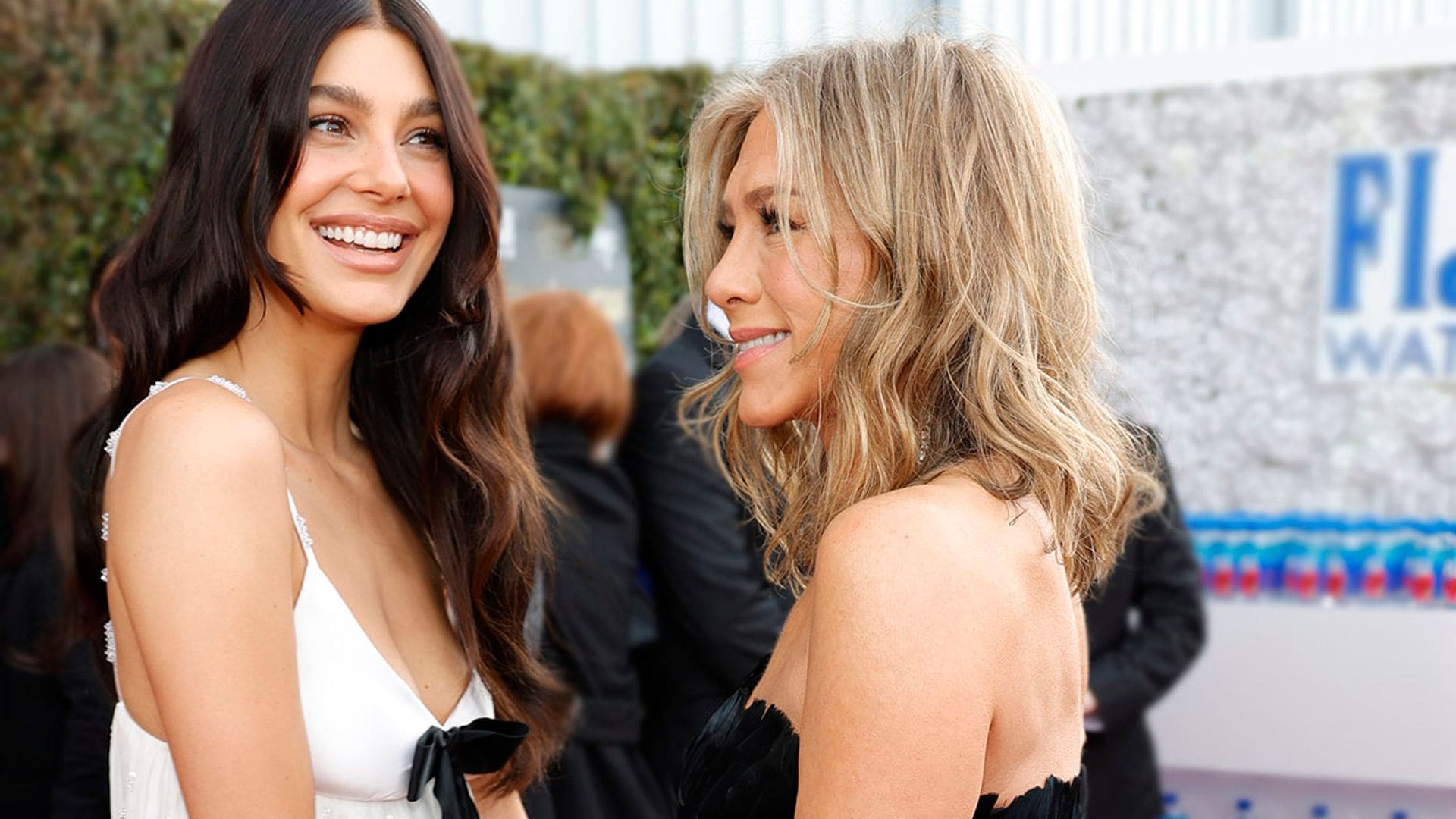 El bronceado de Camila Morrone, el corte de Jennifer Aniston y más belleza en los Critics' Choice