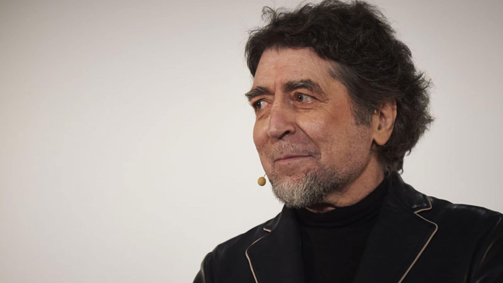 Joaquín Sabina, hospitalizado en Madrid