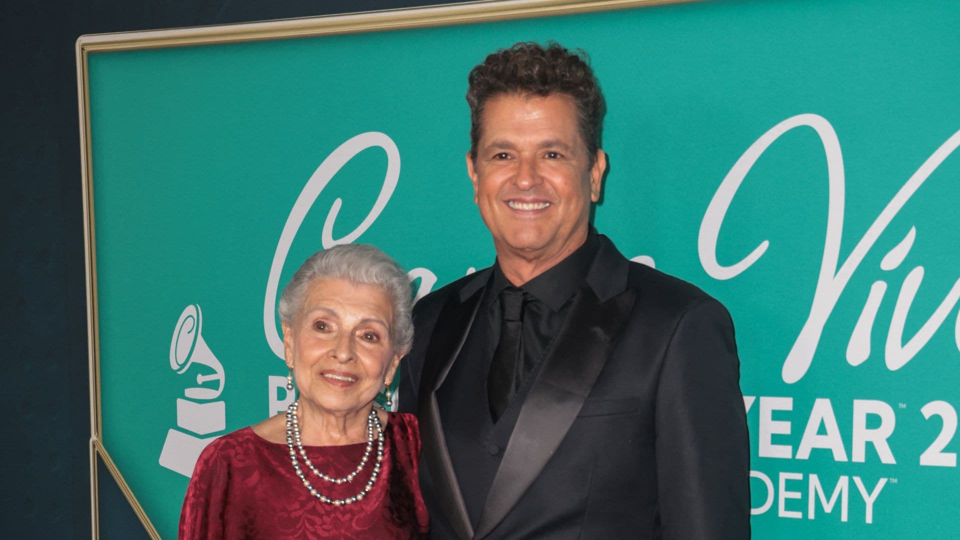 La familia de Carlos Vives, su mayor apoyo al ser elegido Persona del Año en los Grammy Latinos