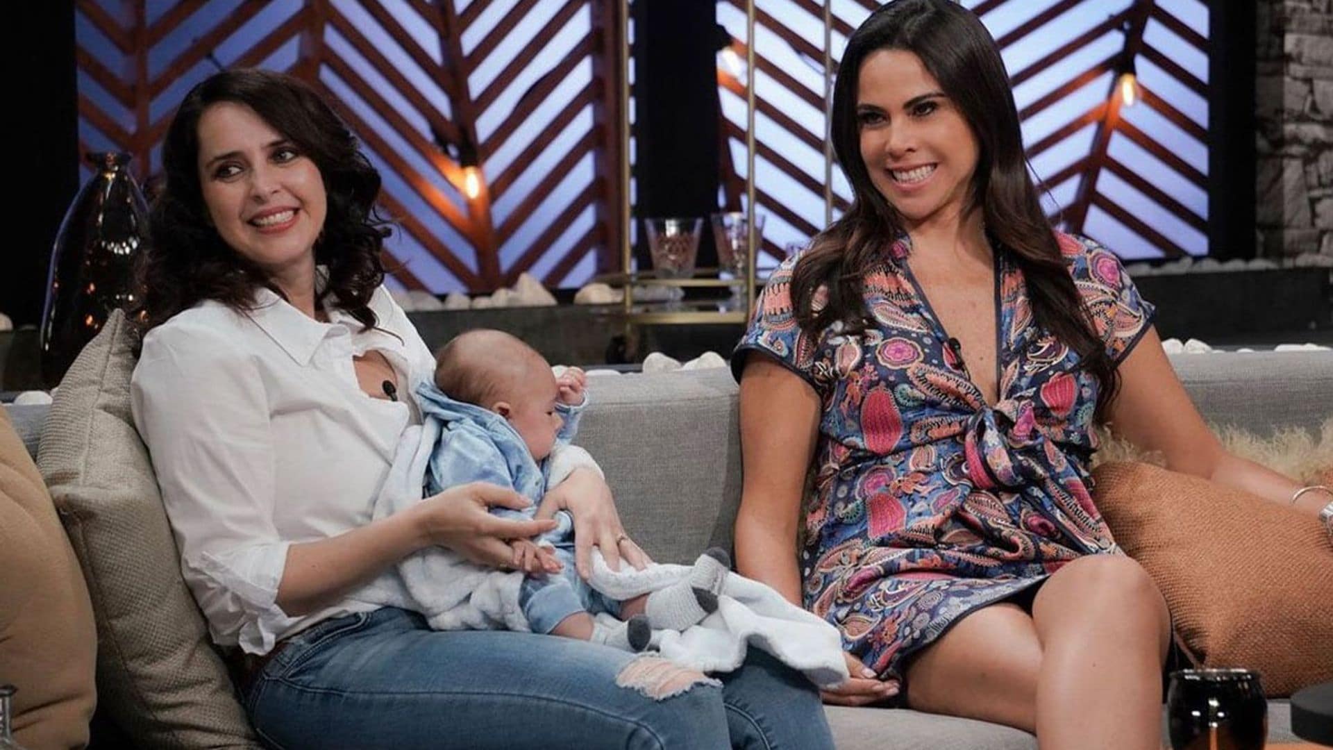 Demian, el hijo de Irán Castillo, debuta en televisión en los brazos de la actriz