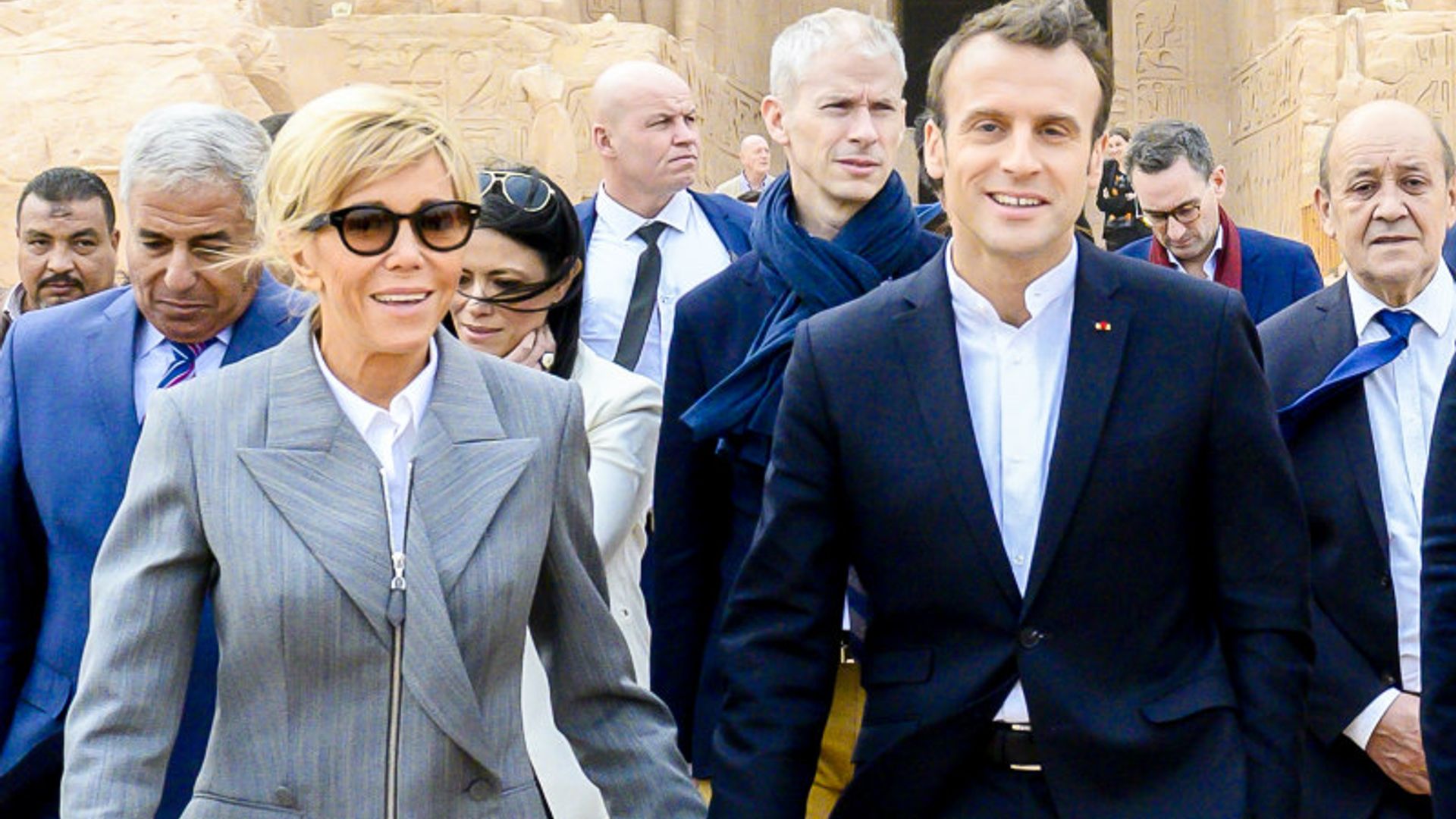 Brigitte Macron contradice a Melania Trump: las primeras damas también llevan zapatillas