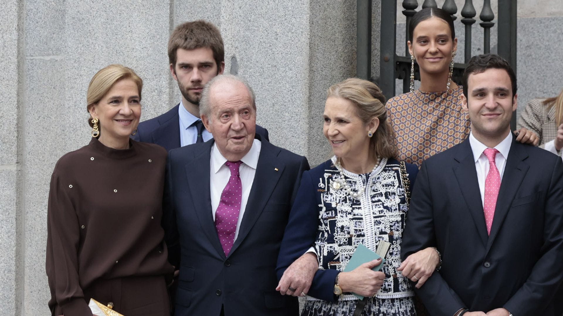 La boda de José Luis Martínez-Almeida y Teresa Urquijo en 10 significativas  imágenes