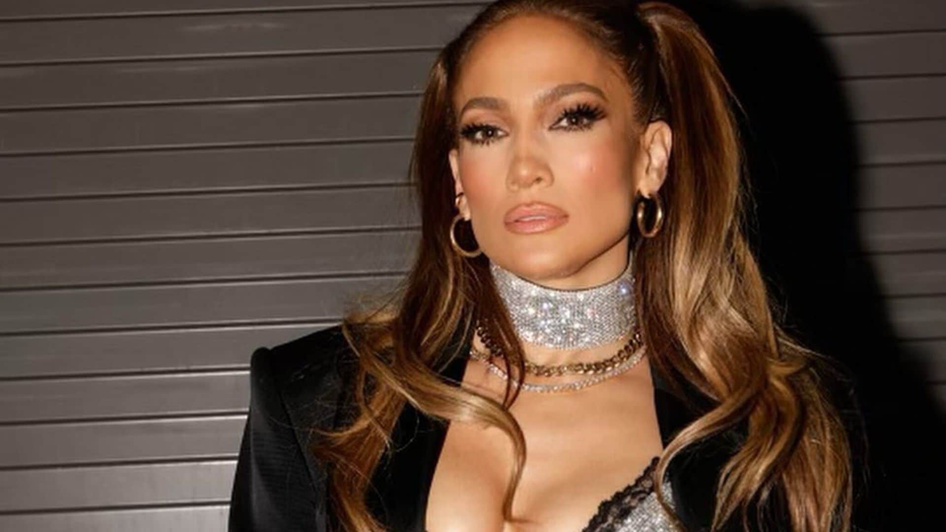 Suspenden película de Jennifer Lopez debido al aumento de casos de COVID-19